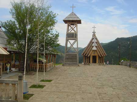 Mokra gora i Drvengrad